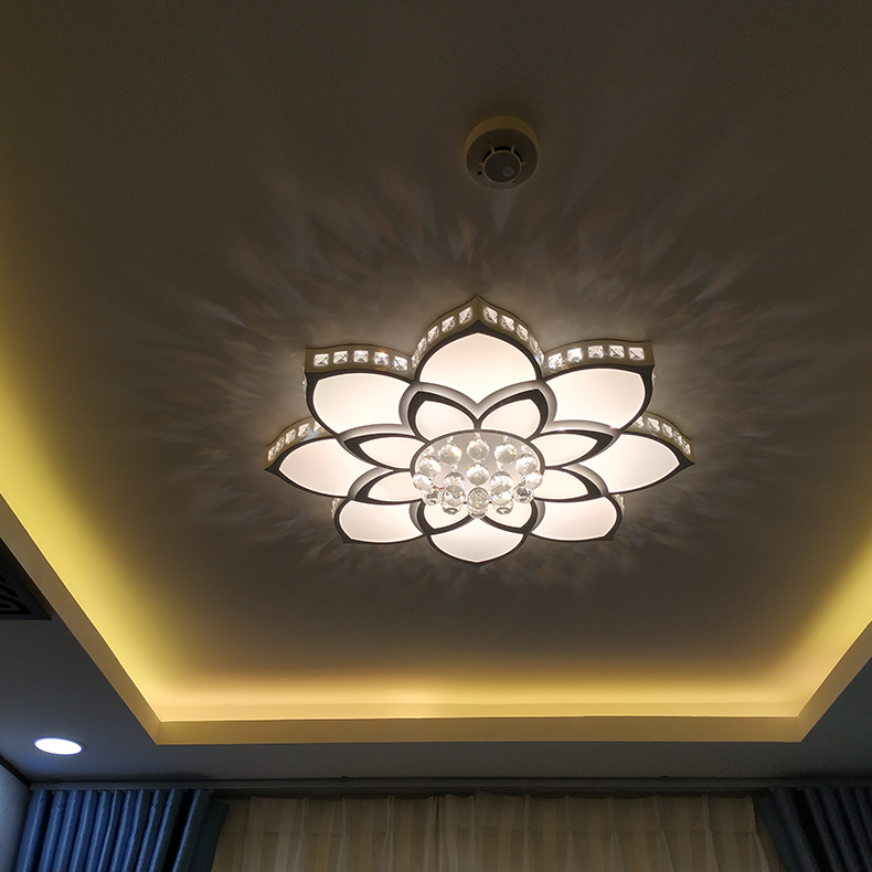Một số lưu ý khi lựa chọn đèn mâm trang trí phòng khách