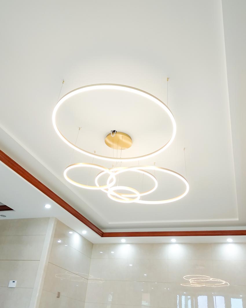 Các ứng dụng nổi bật của đèn thả trang trí nội ngoại thất cao cấp